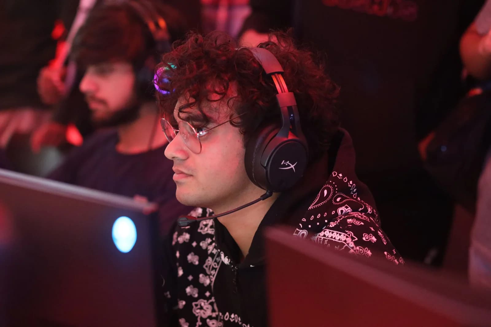 Students competing at gaming PCs during Experia VIII